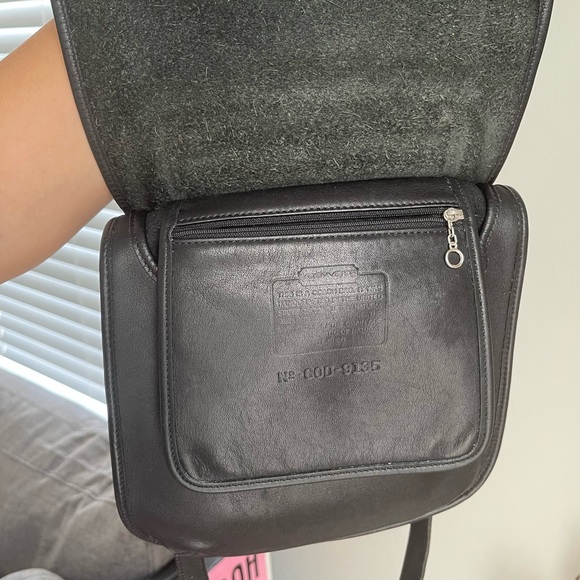 COACH hippie flap bag purse - Picture 4 of 4